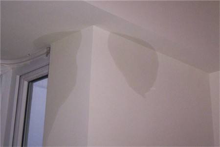 拱墅楼下漏水一定是自己家水管漏水吗